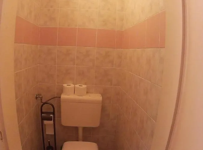 The Cave Любляна